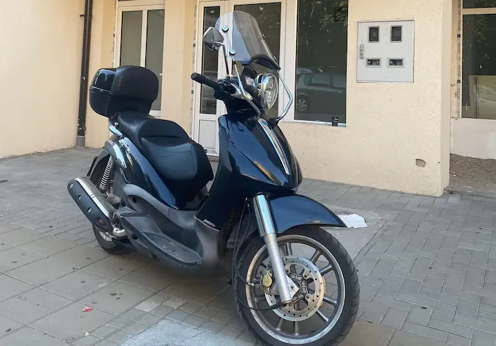 Motocikl srednje snage za obuku kategorije A2 — Auto škola Dušan Start Smederevo